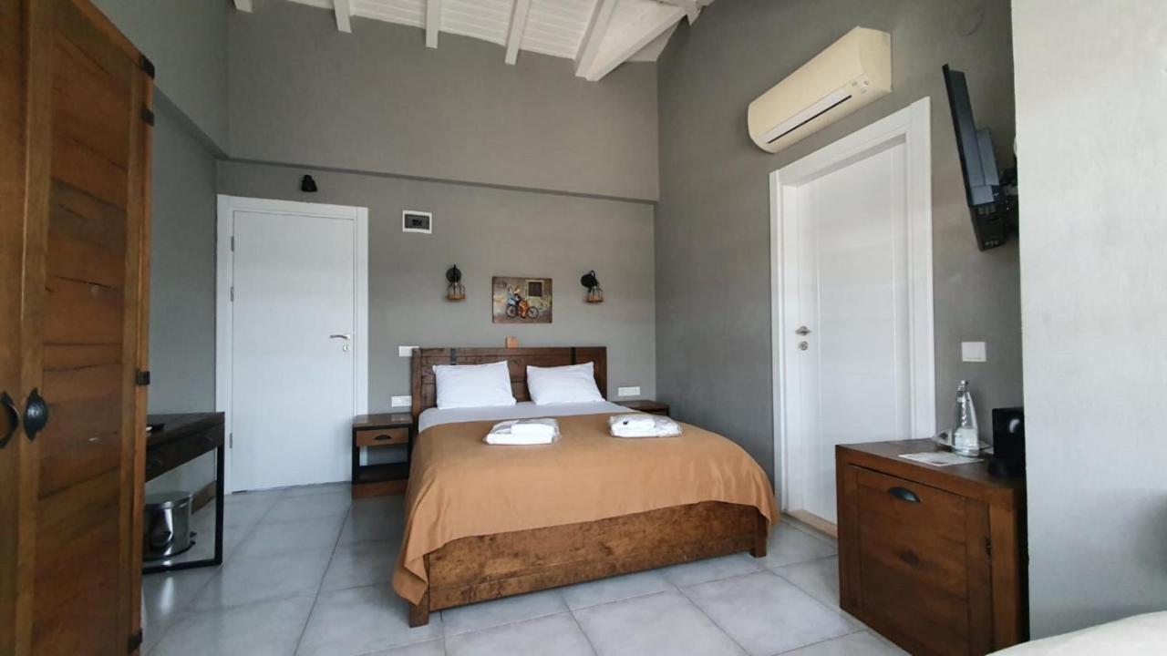 Signature Alacati Hotel Exterior photo